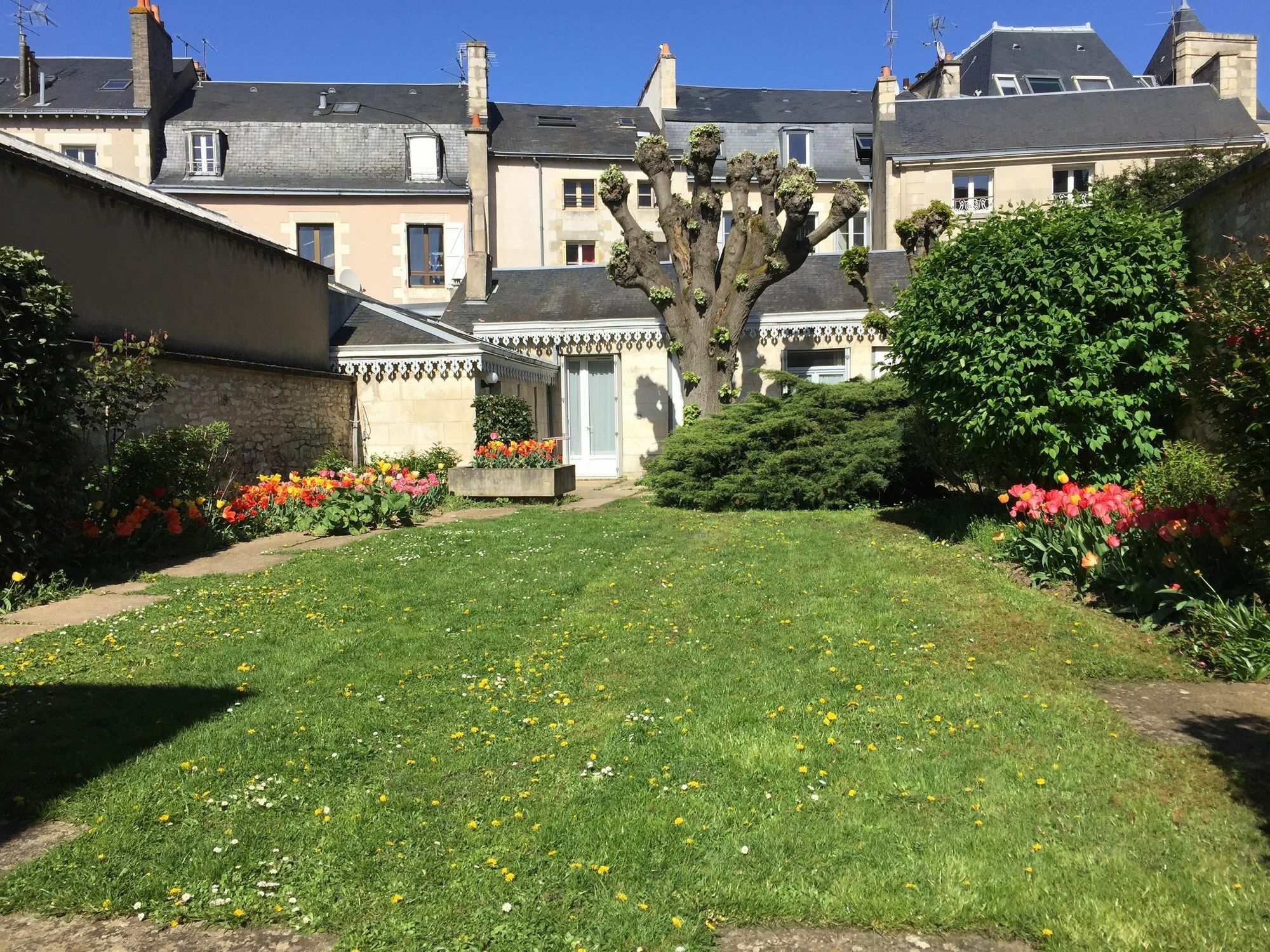 Bien Etre Immo Apartment Poitiers Exterior photo